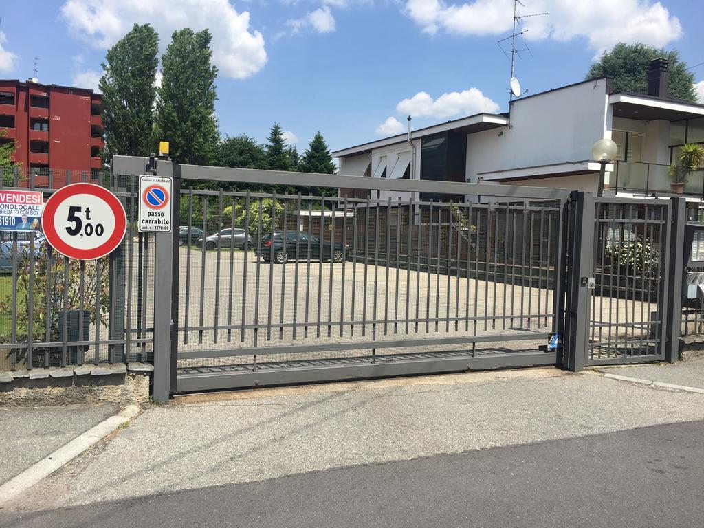 Bnbook Bilo Malpensa Gallarate Eksteriør billede