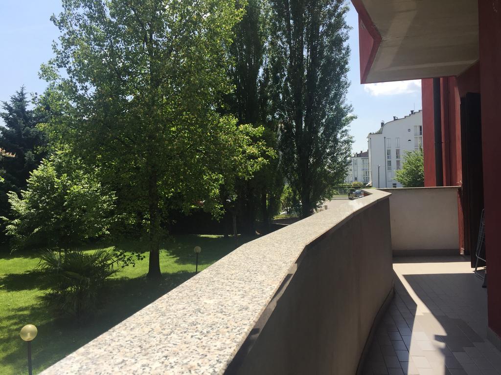 Bnbook Bilo Malpensa Gallarate Eksteriør billede