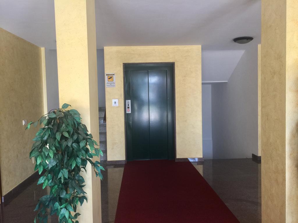 Bnbook Bilo Malpensa Gallarate Eksteriør billede